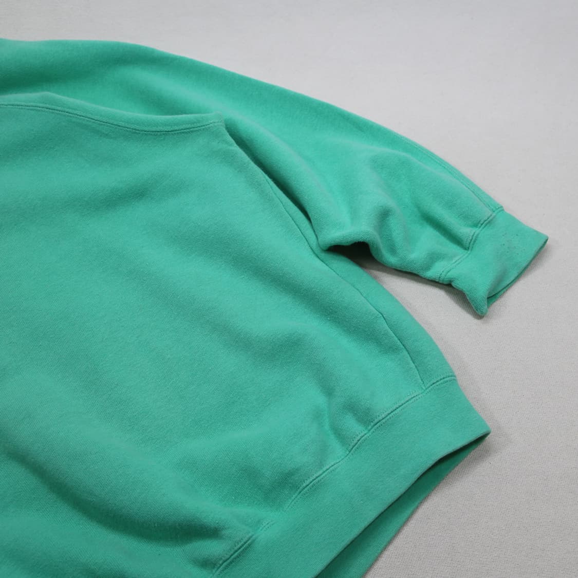 (착용컷) THREDBO SAALBACH SUGADAIRA 스웻 셔츠  상품이미지6