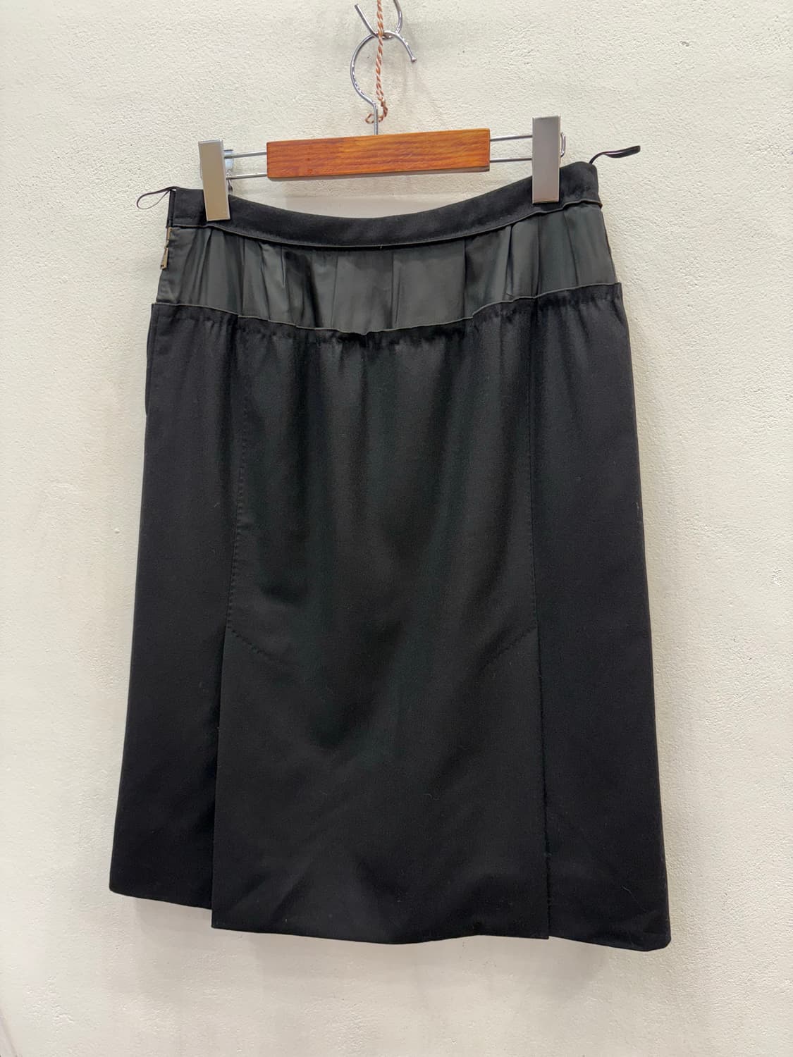 루이비통 스커트 상품이미지3