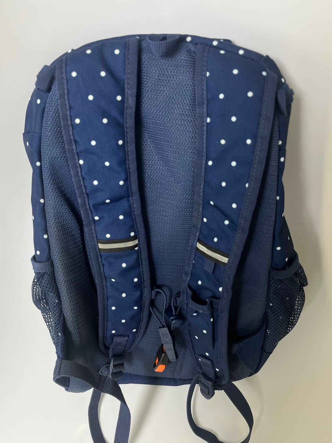 콜맨 도트 백팩 네이비 상품이미지2