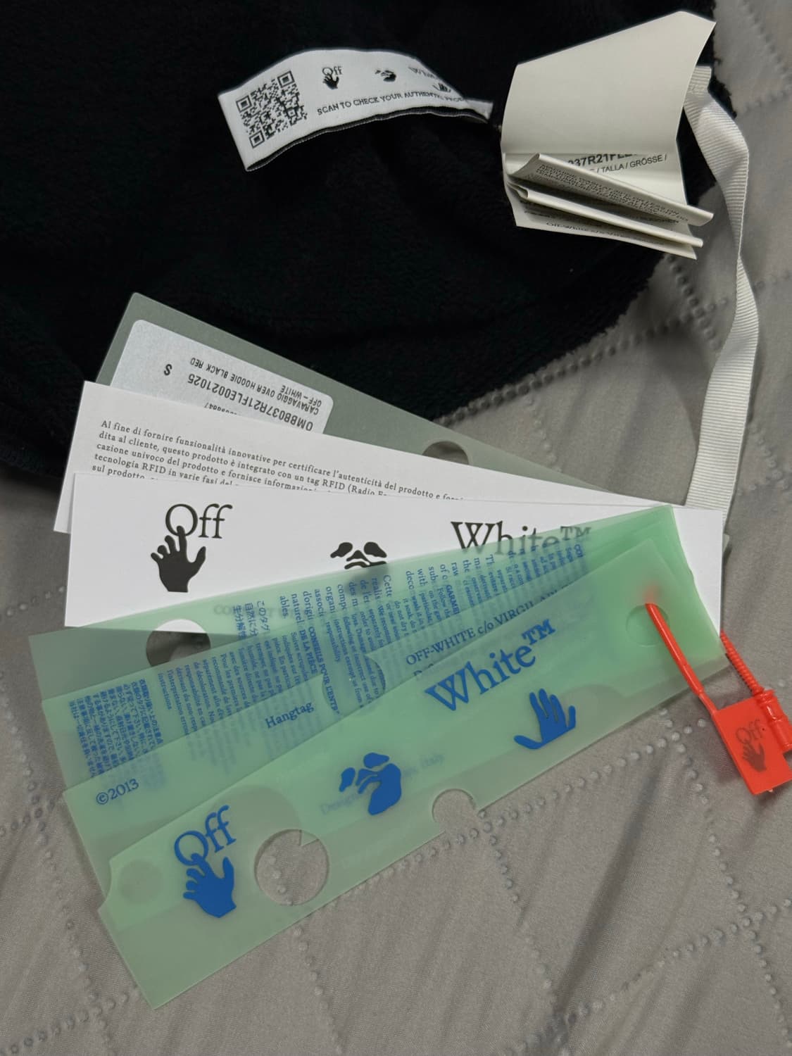 오프화이트 카라바조 후드티 S [정품] 상품이미지3