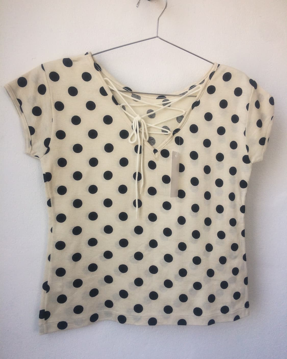 Lace up point dot pattern t shirt 상품이미지3