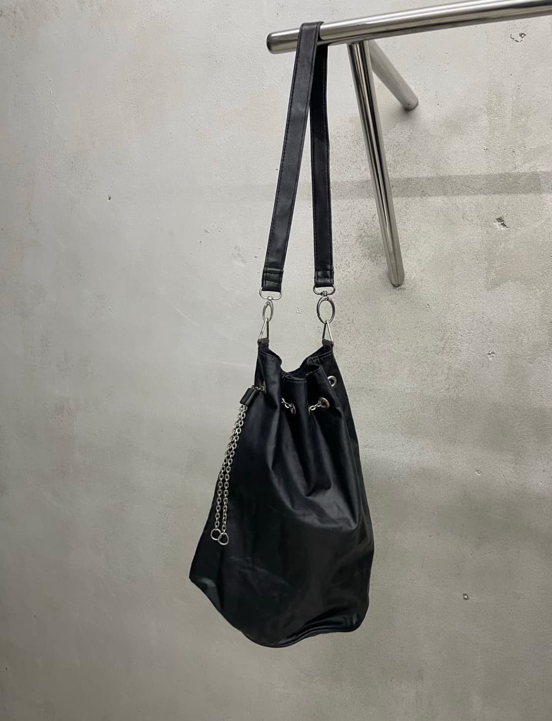 장폴고티에 옴므 레더 숄더 백 JEAN PAUL GAULTIER 상품이미지2