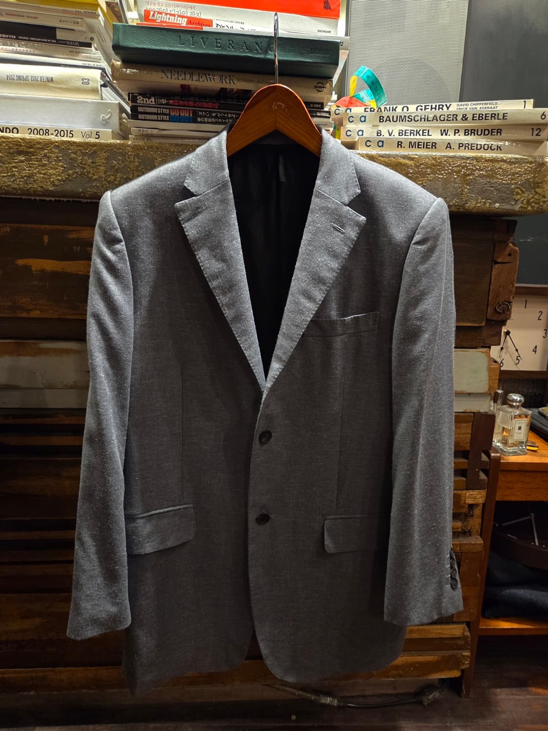 프랑스 메종 지방시 테일러드자켓 상품이미지10