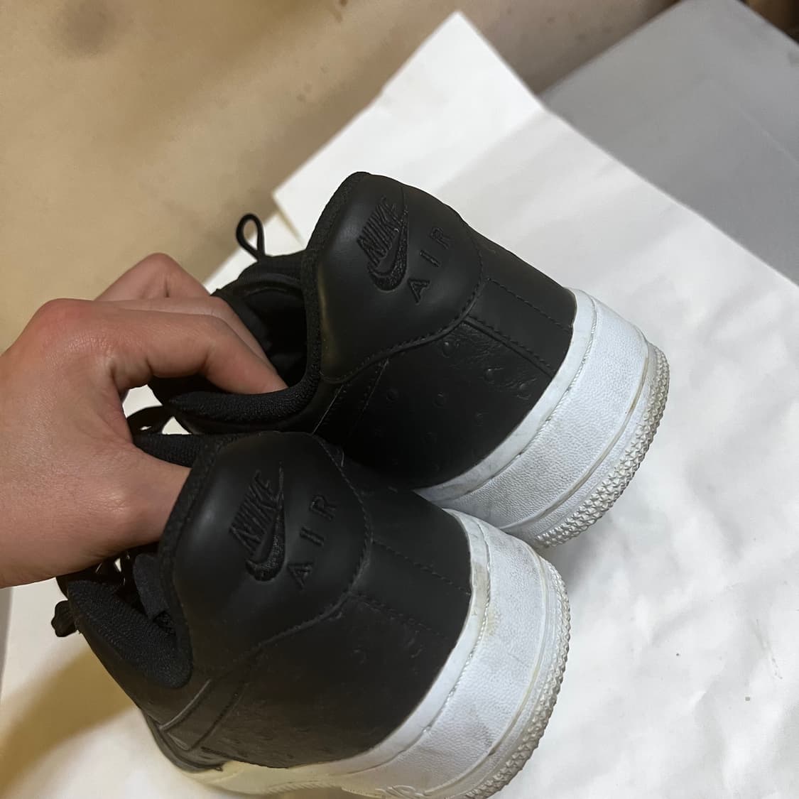 [265] 나이키 에어포스1 로우 검흰 크로커 상품이미지6