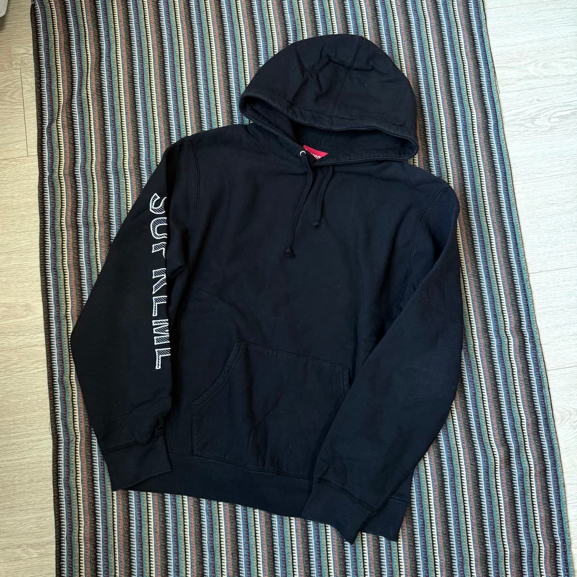 슈프림 엠브로이더리 후드티 상품이미지2