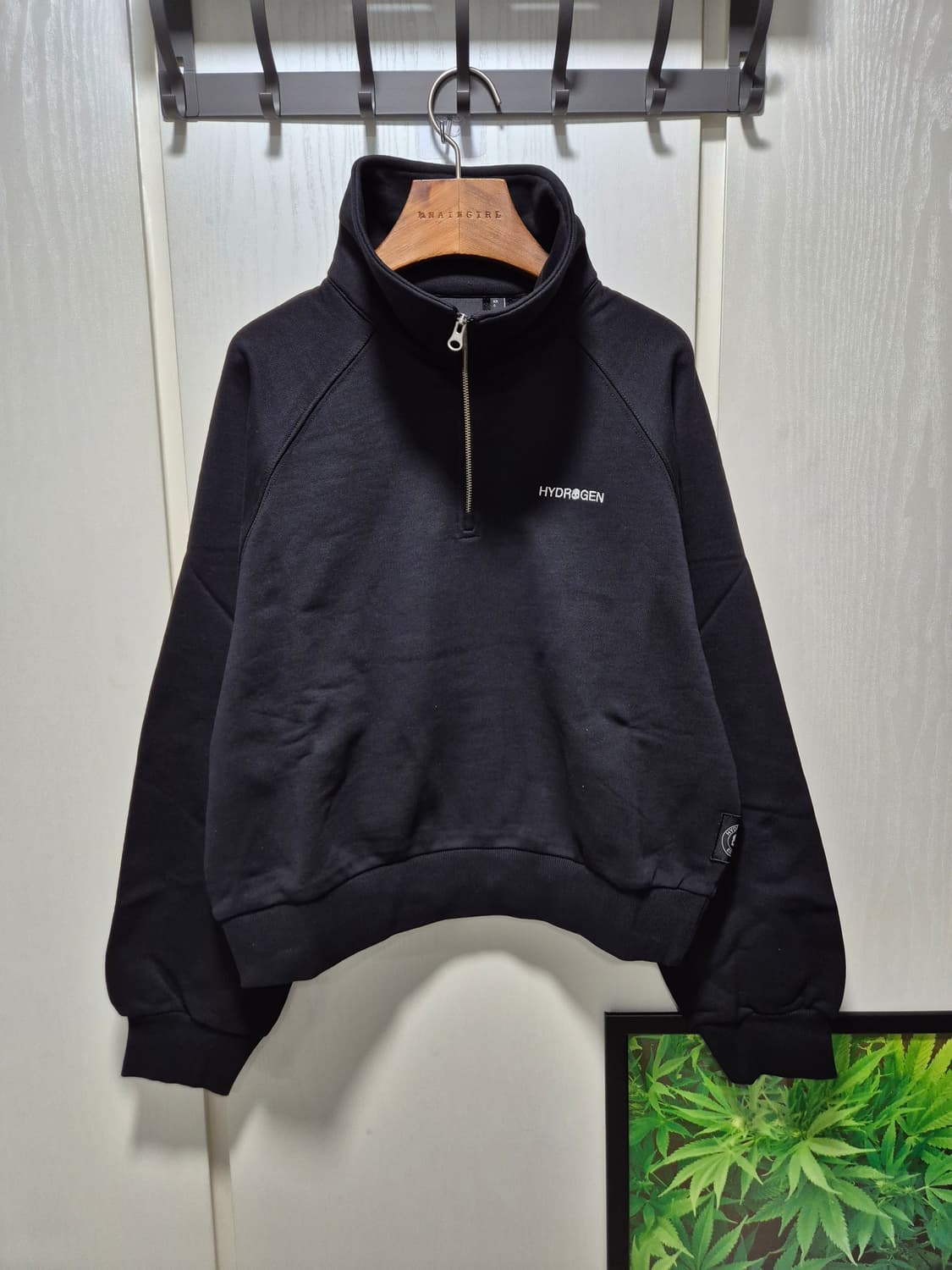 (세일)(새상품)하이드로겐 집업 맨투맨 블랙M 상품이미지4