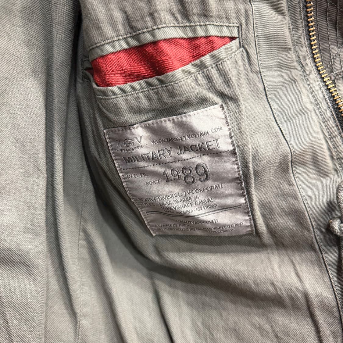 쟈딕 앤 볼테르 밀리터리 긴팔 자켓 견장 지퍼 멀티 포켓 디테일 카키 상품이미지8