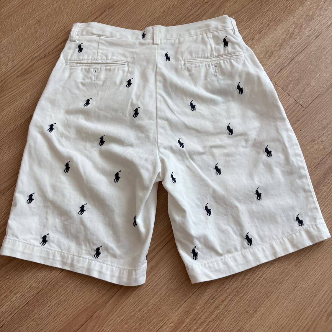 폴로 랄프로렌 화이트 포니 반바지 29 상품이미지4