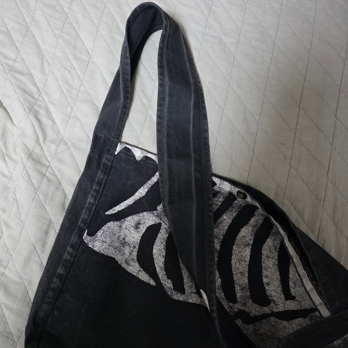 [OS] 캐피탈 본 북백 블랙 상품이미지4