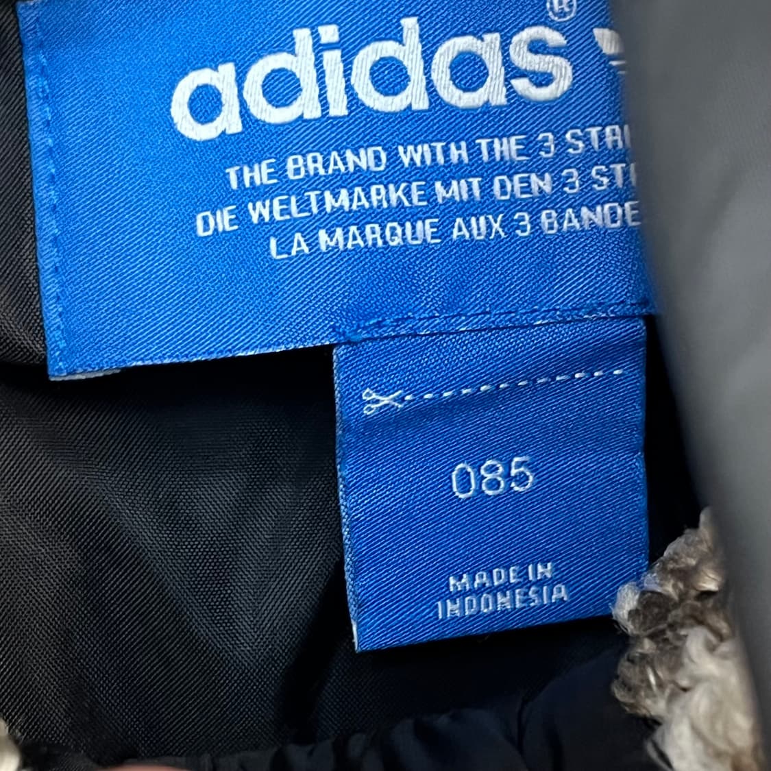 아디다스 덕다운 롱 봄버 (85) 상품이미지3