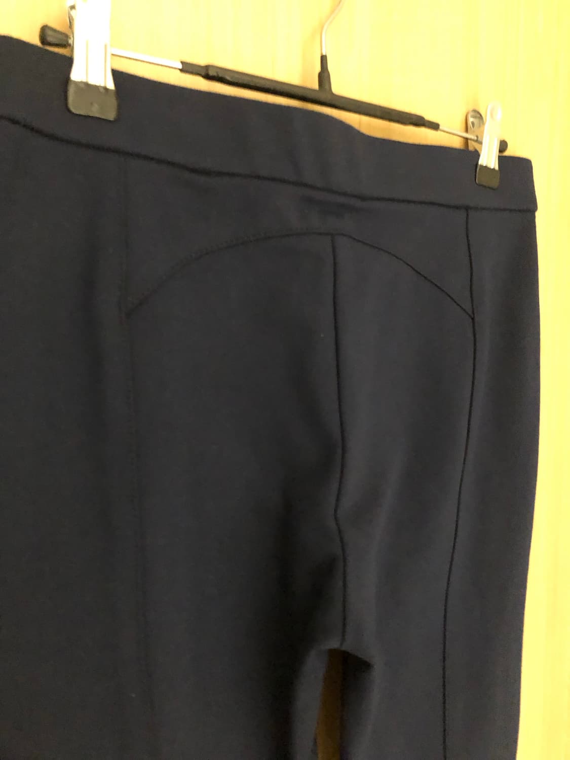 토리버치 골드 버튼 네이비 부츠컷 슬랙스 상품이미지4