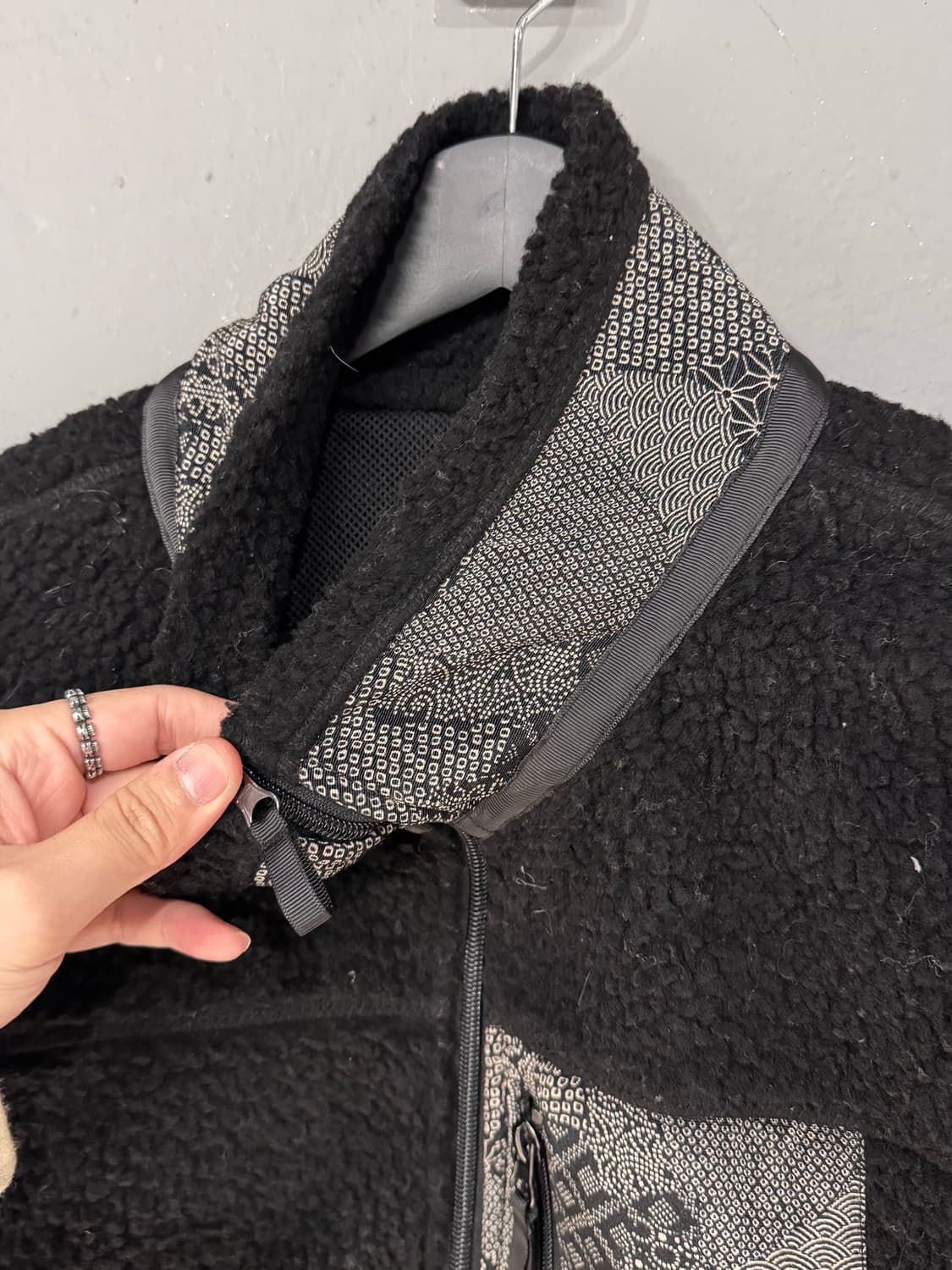 JPN 오리엔탈 블랙 플리스 자켓  상품이미지3