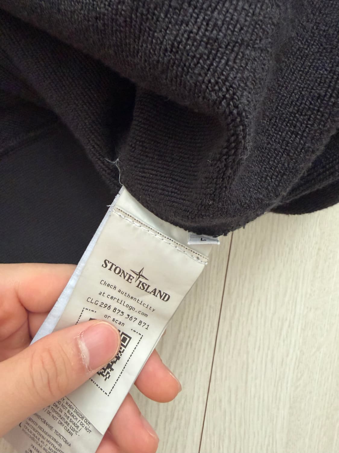 신형/새상품급 스톤아일랜드 맨투맨 블랙 L 상품이미지4