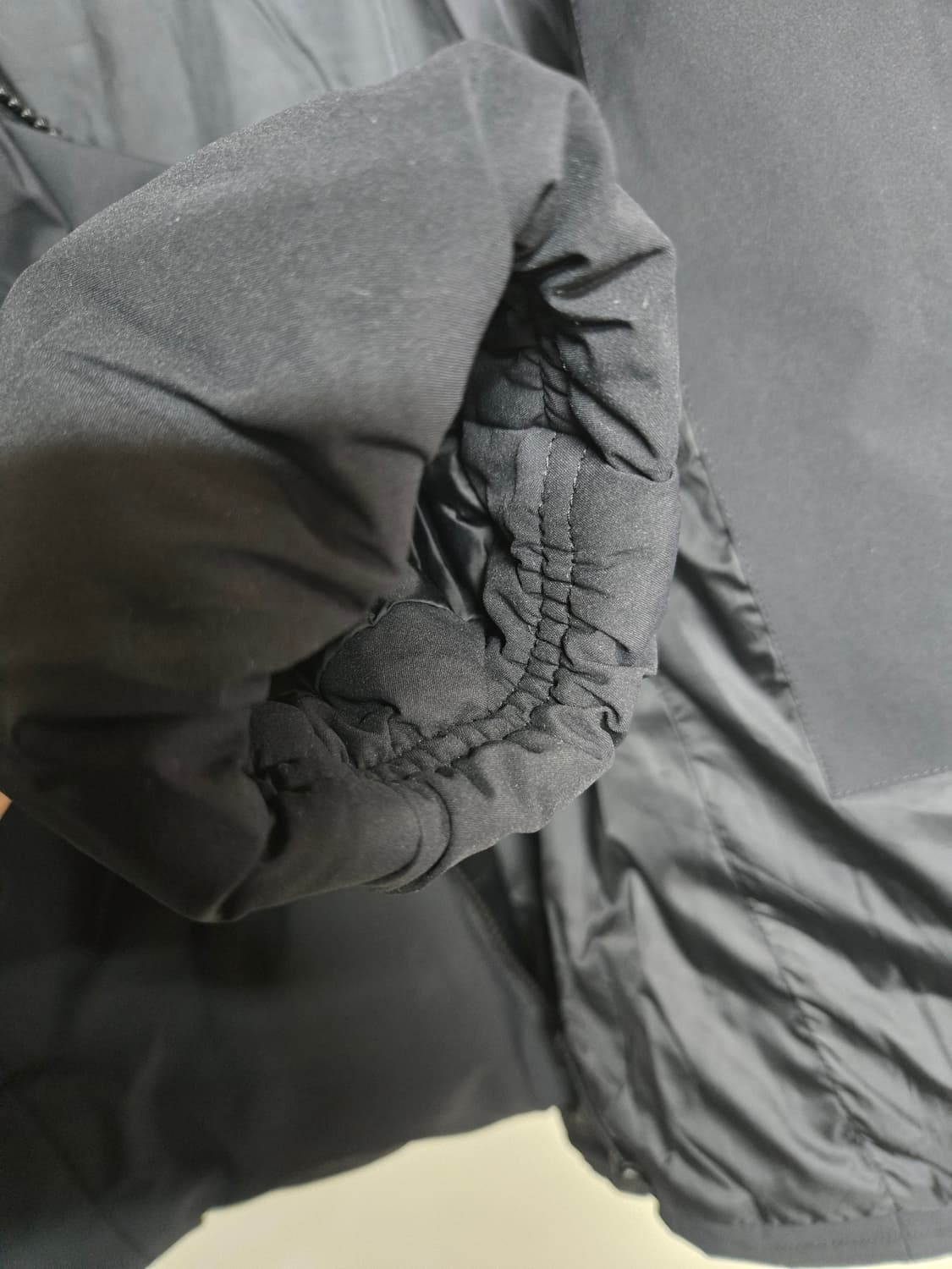 유니클로 심리스 후드 패딩 점퍼여 L 상품이미지3