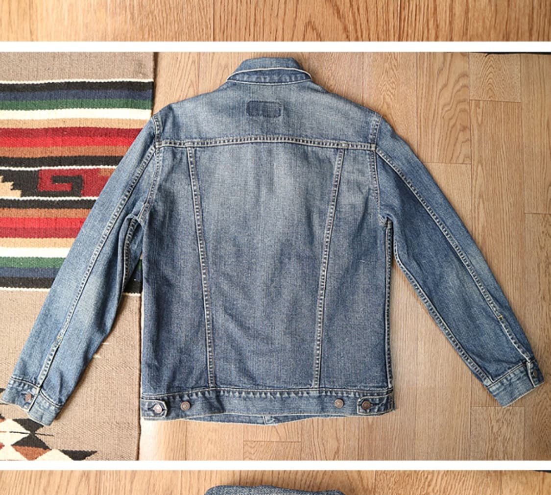 
일본판 05S LEVIS 리바이스 70599 슬림핏 데님자켓

 상품이미지5