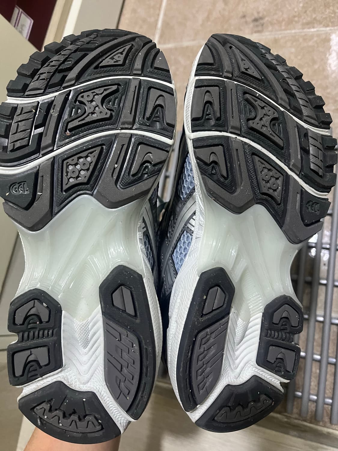 아식스 젤카야노14 상품이미지2