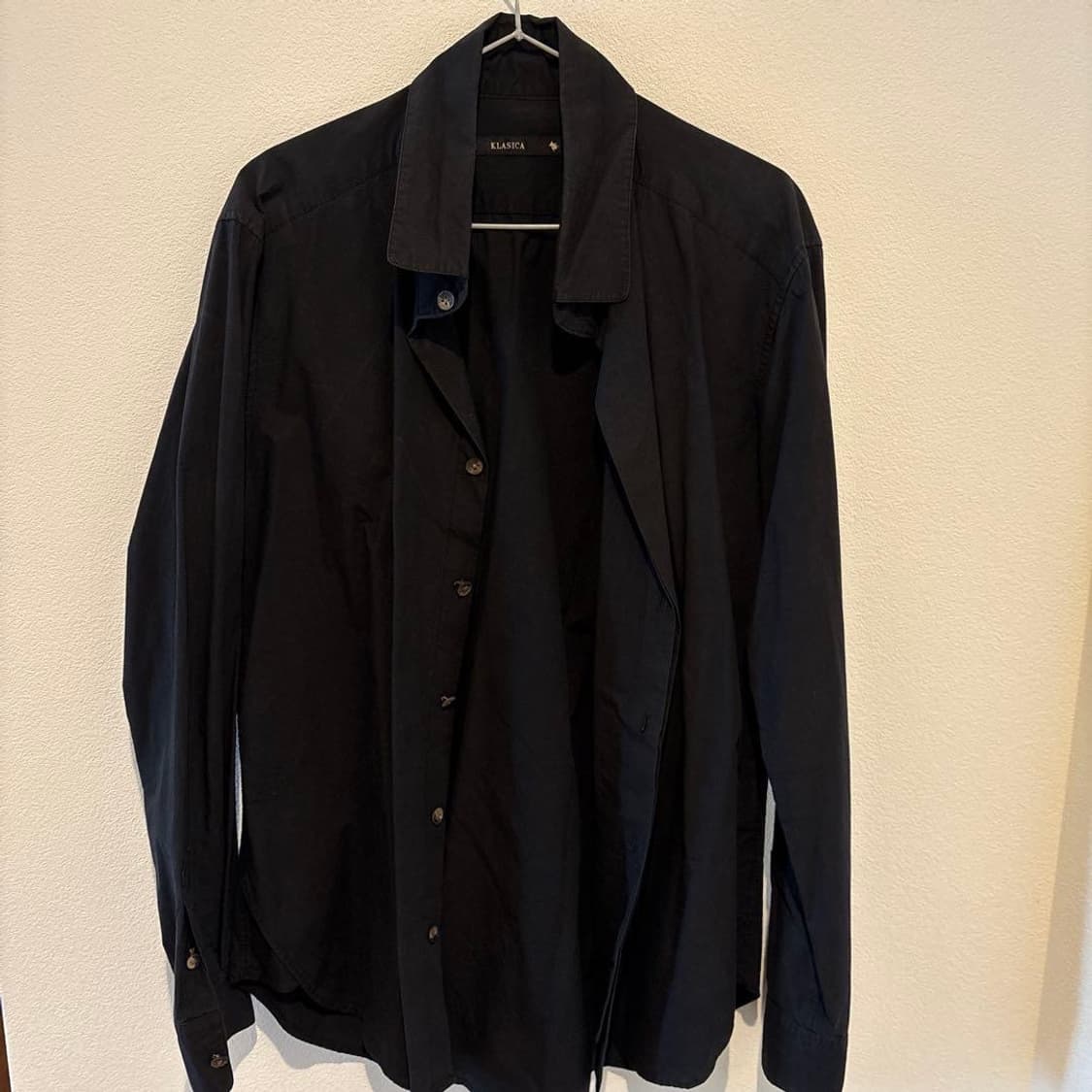Klasica black cotton shirt 상품이미지1