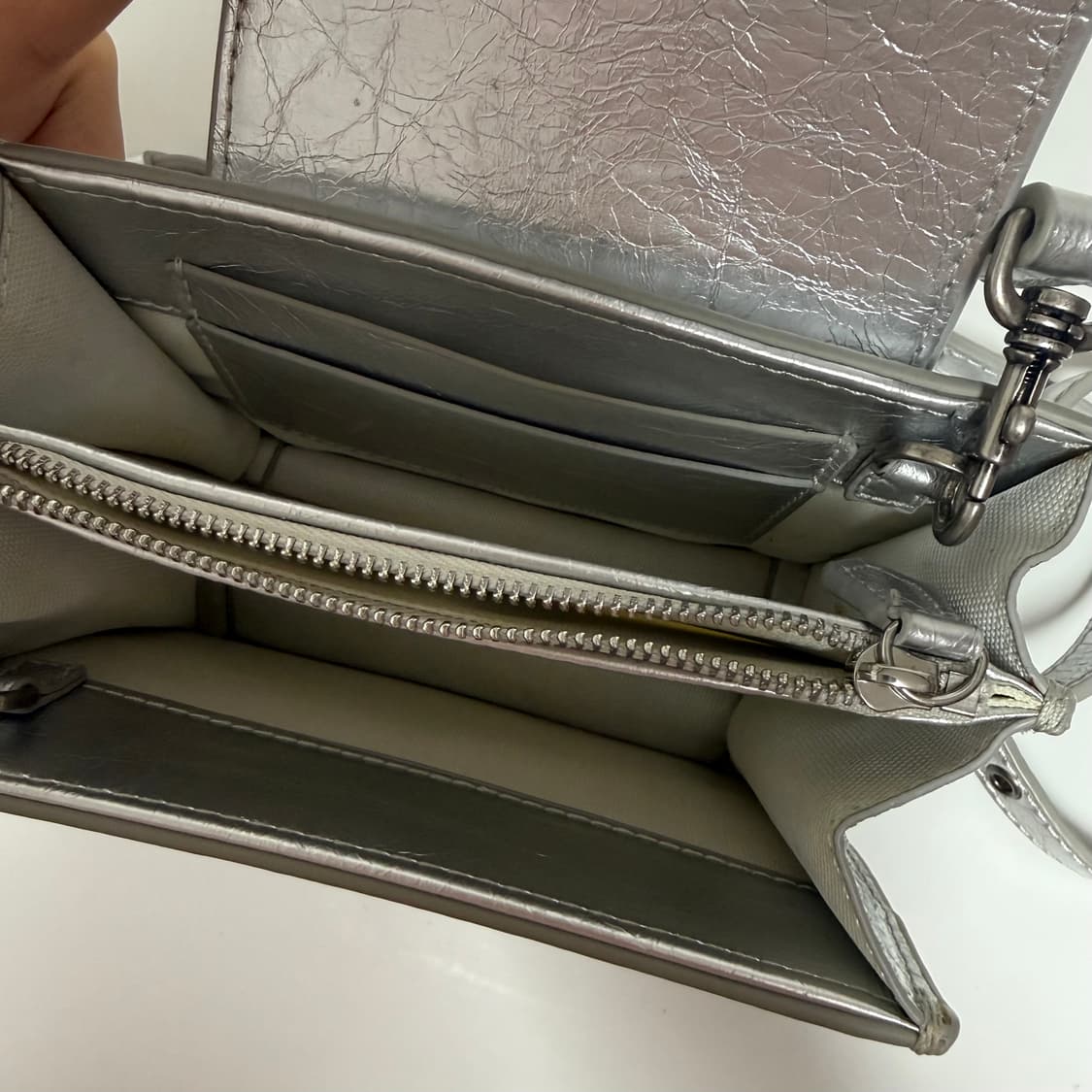 키시닝 스퀘어 트레블 미니 백 실버 상품이미지5