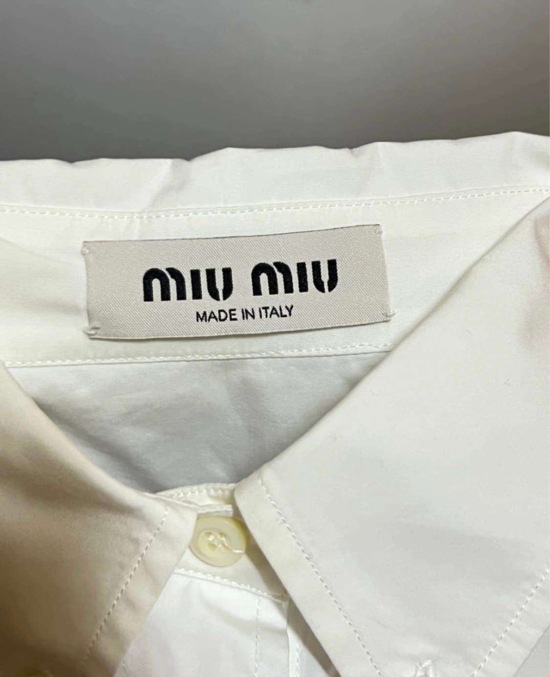 미우미우 miumiu 포플린 크롭 셔츠 36 (쇼핑백포함) 상품이미지5