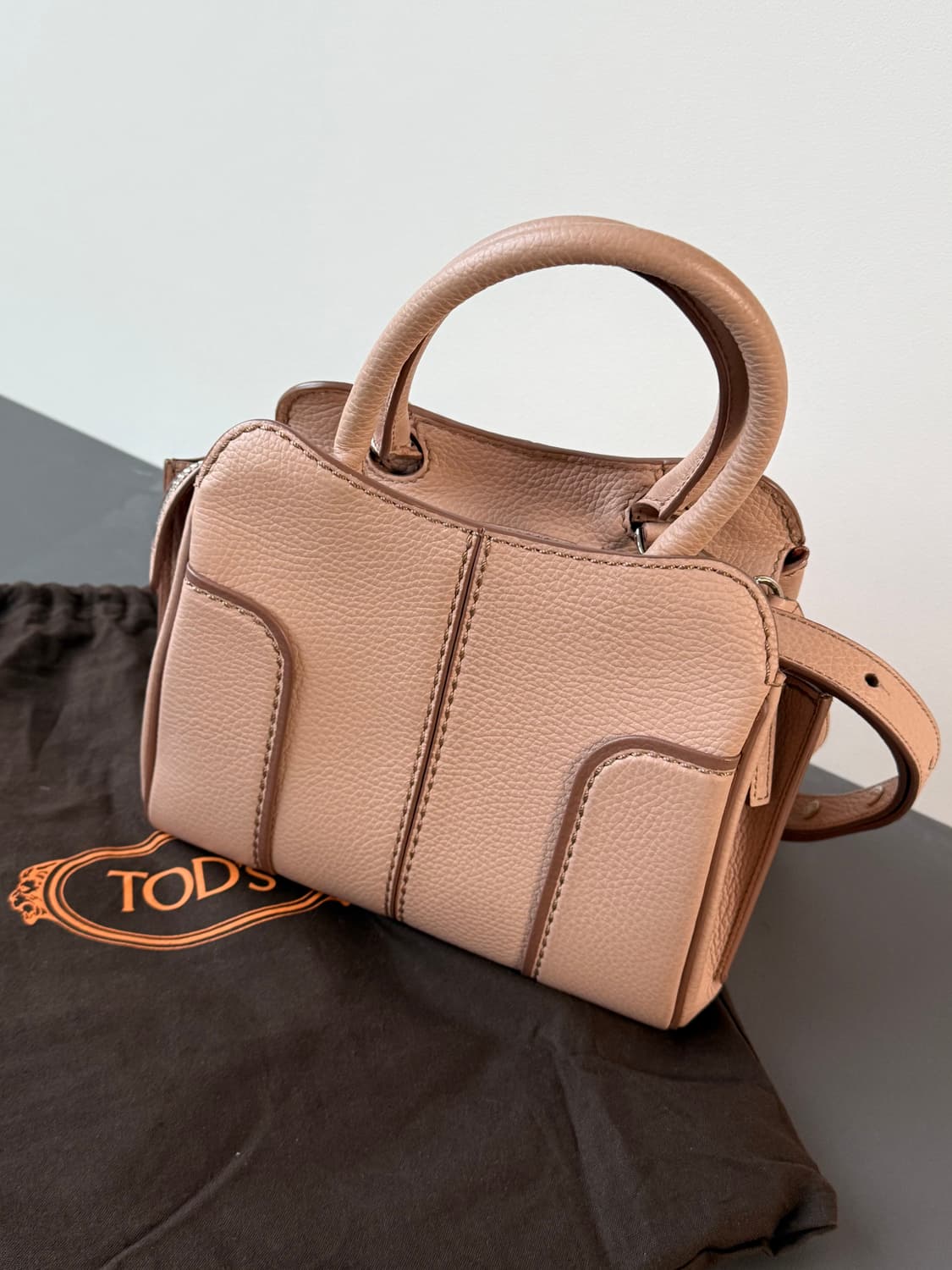 토즈 미니 셀라백 상품이미지2