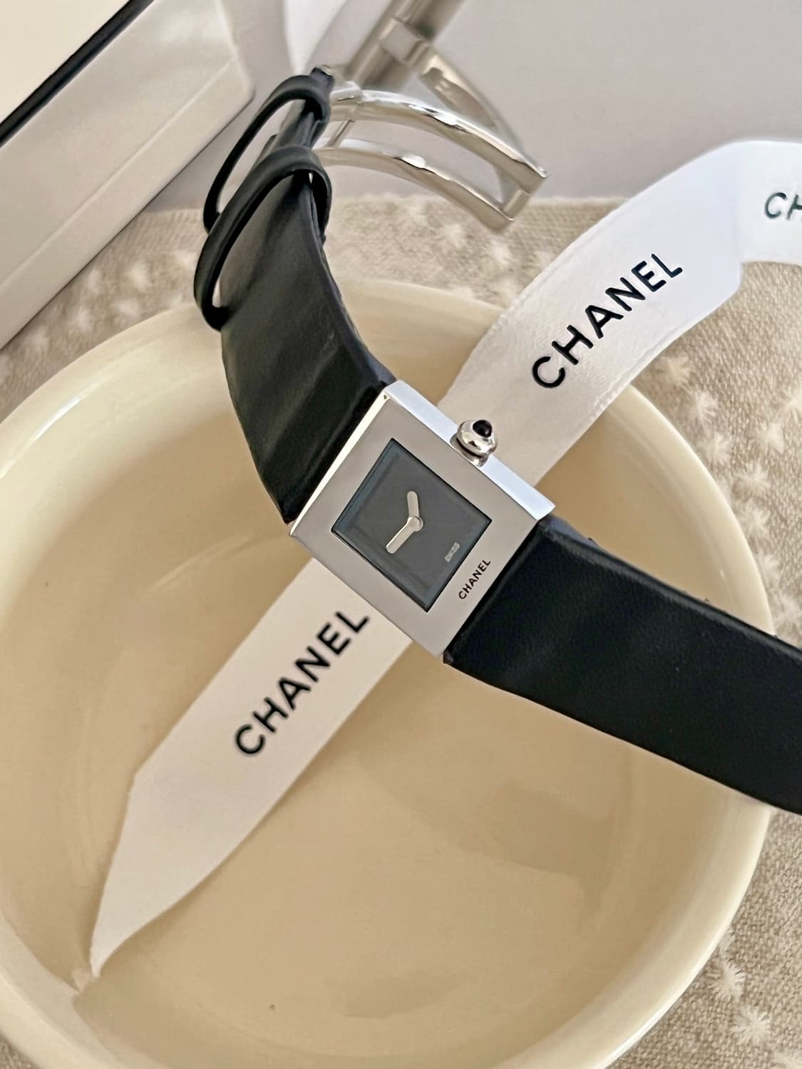 CHANEL 마트라세 레더 스트랩 샤넬 시계 상품이미지4