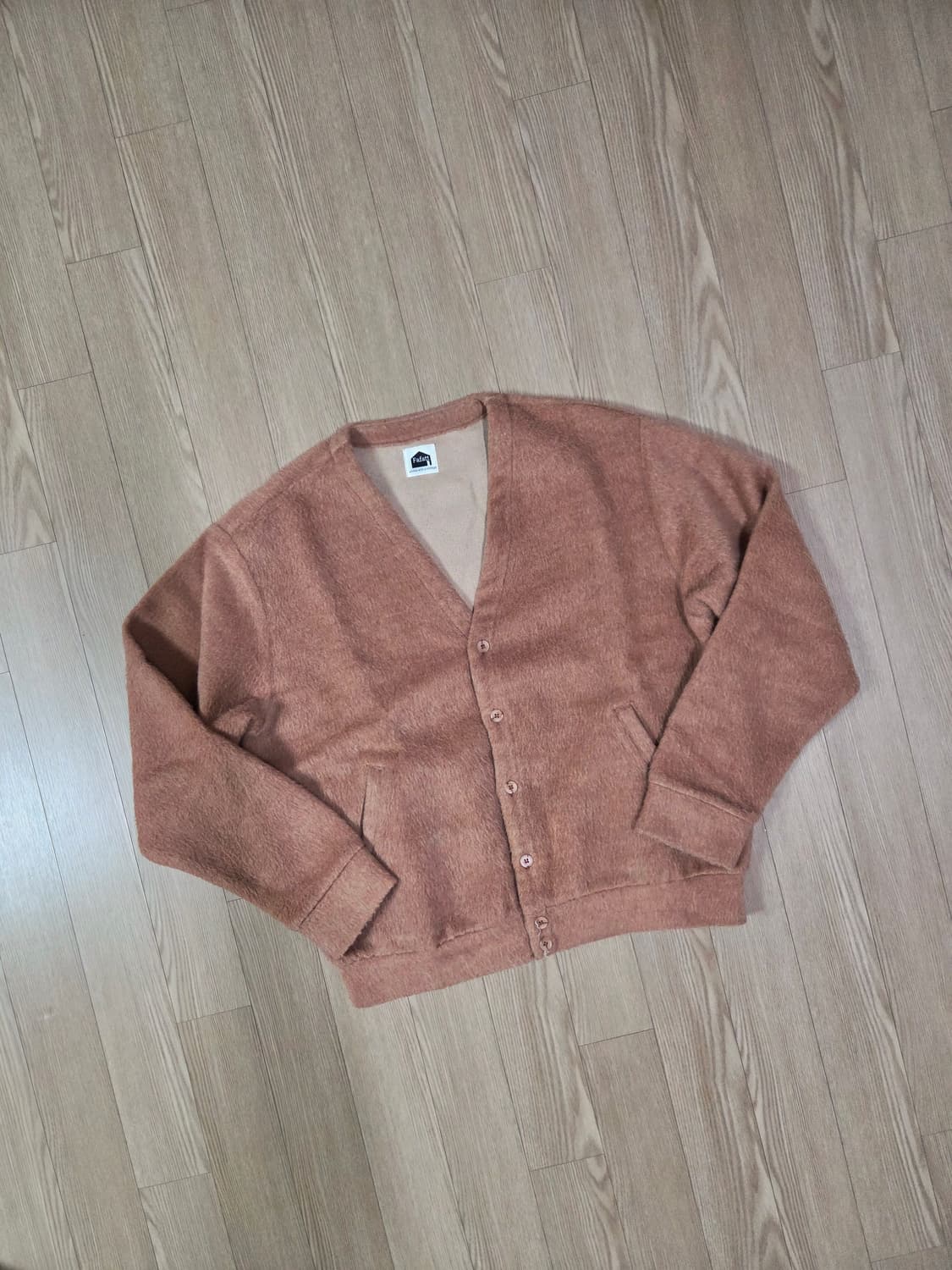 Fafatt 라이트 핑크 쉐독 울 카디건 상품이미지3