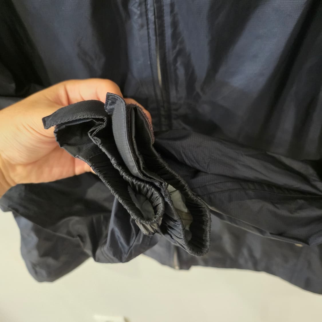 루이까스텔 남성 바람막이 네이비 100 상품이미지2