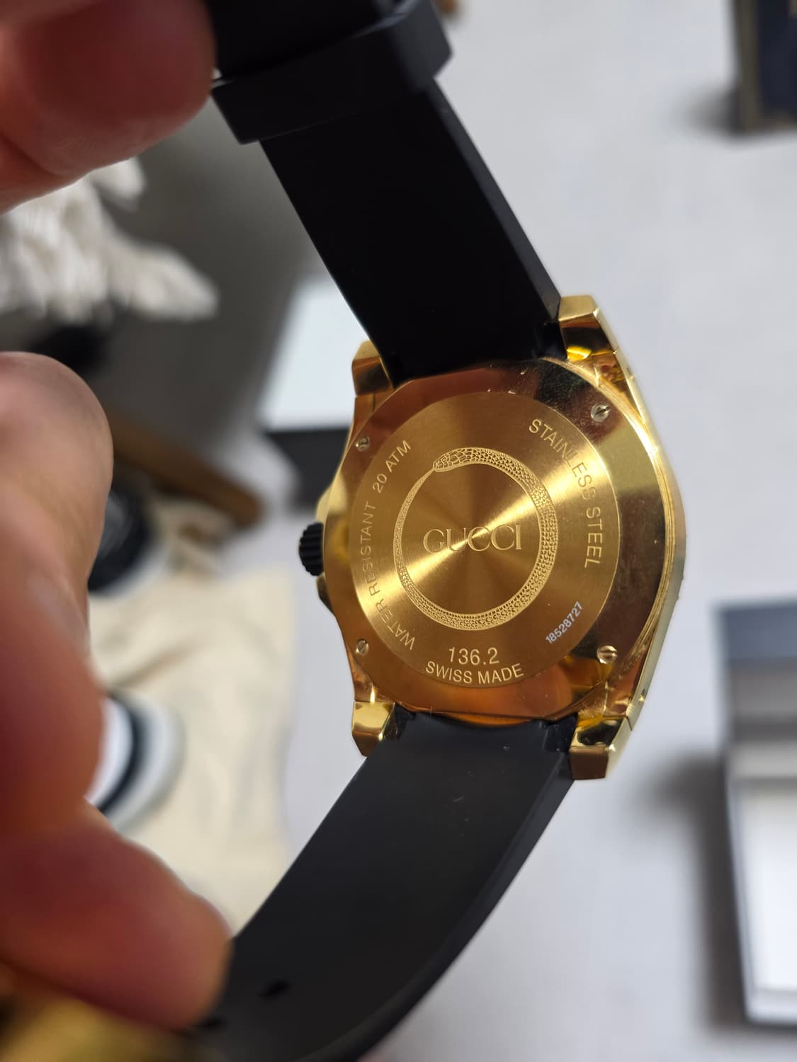 구찌 킹스네이크 다이브시계 보관만했어여 상품이미지2