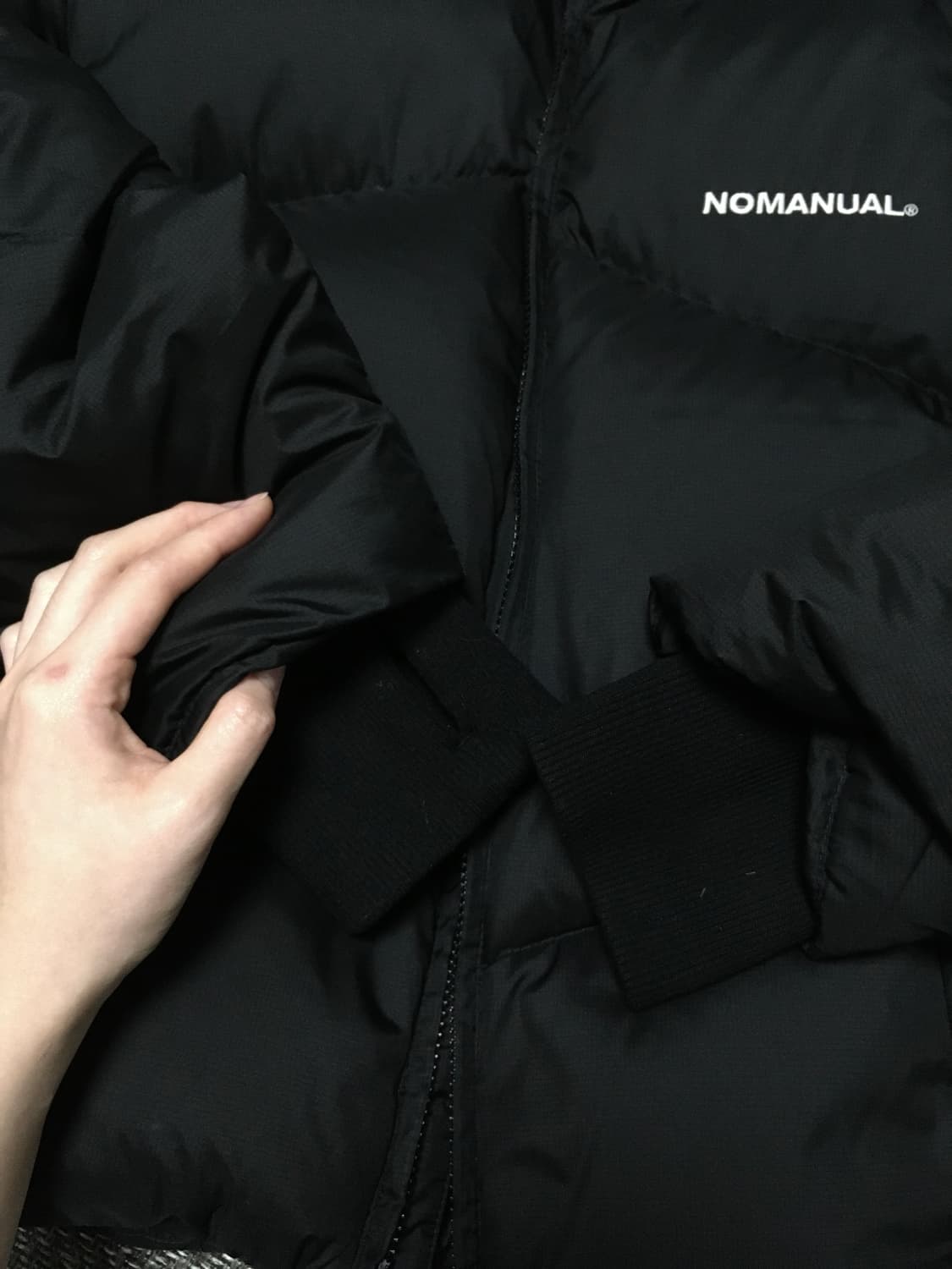 NOMANUAL SKADI DUCK DOWN - MATTE BLACK 상품이미지3