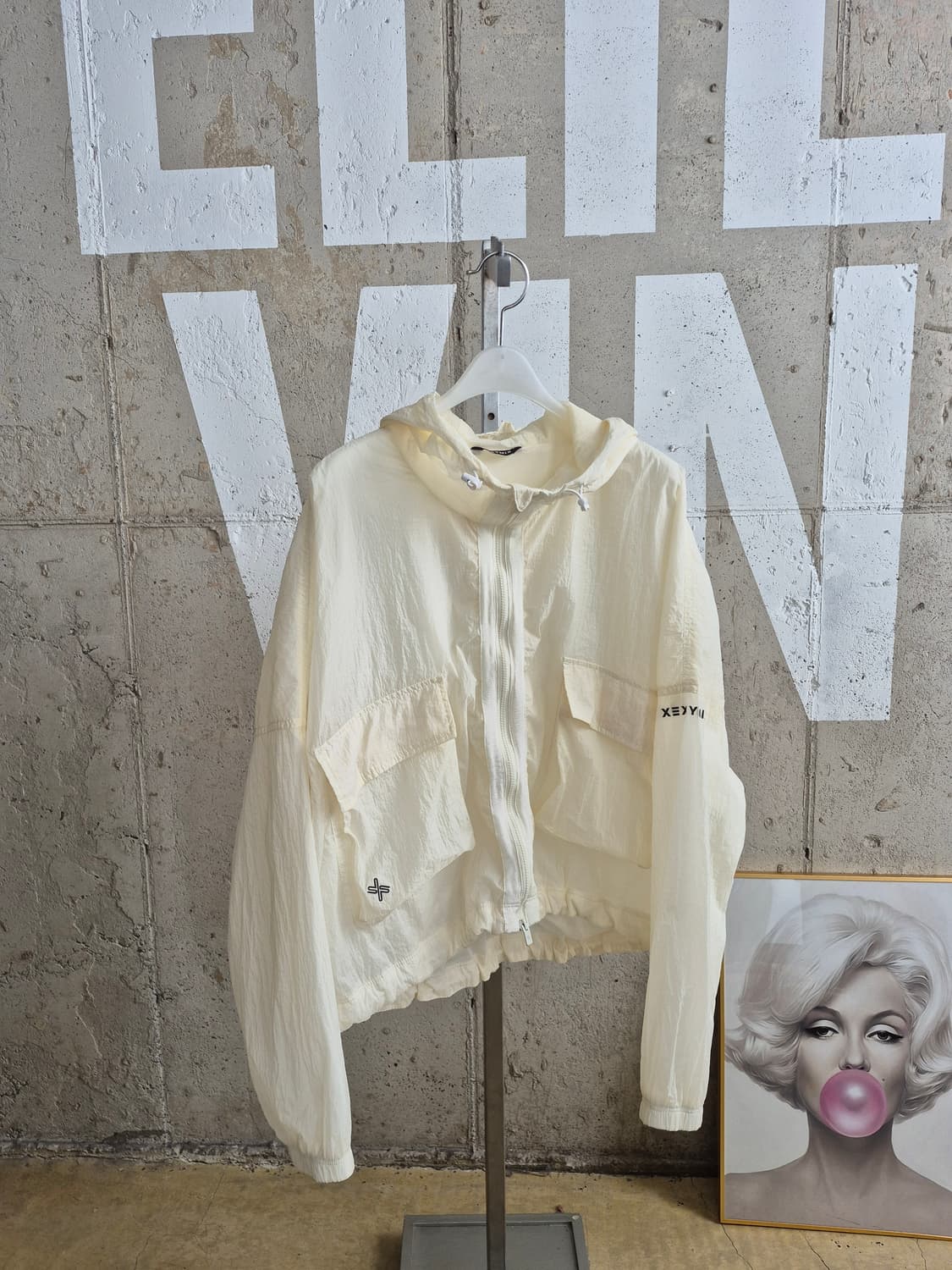 젝시믹스 아이보리 바람막이 후드 집업 상품이미지5