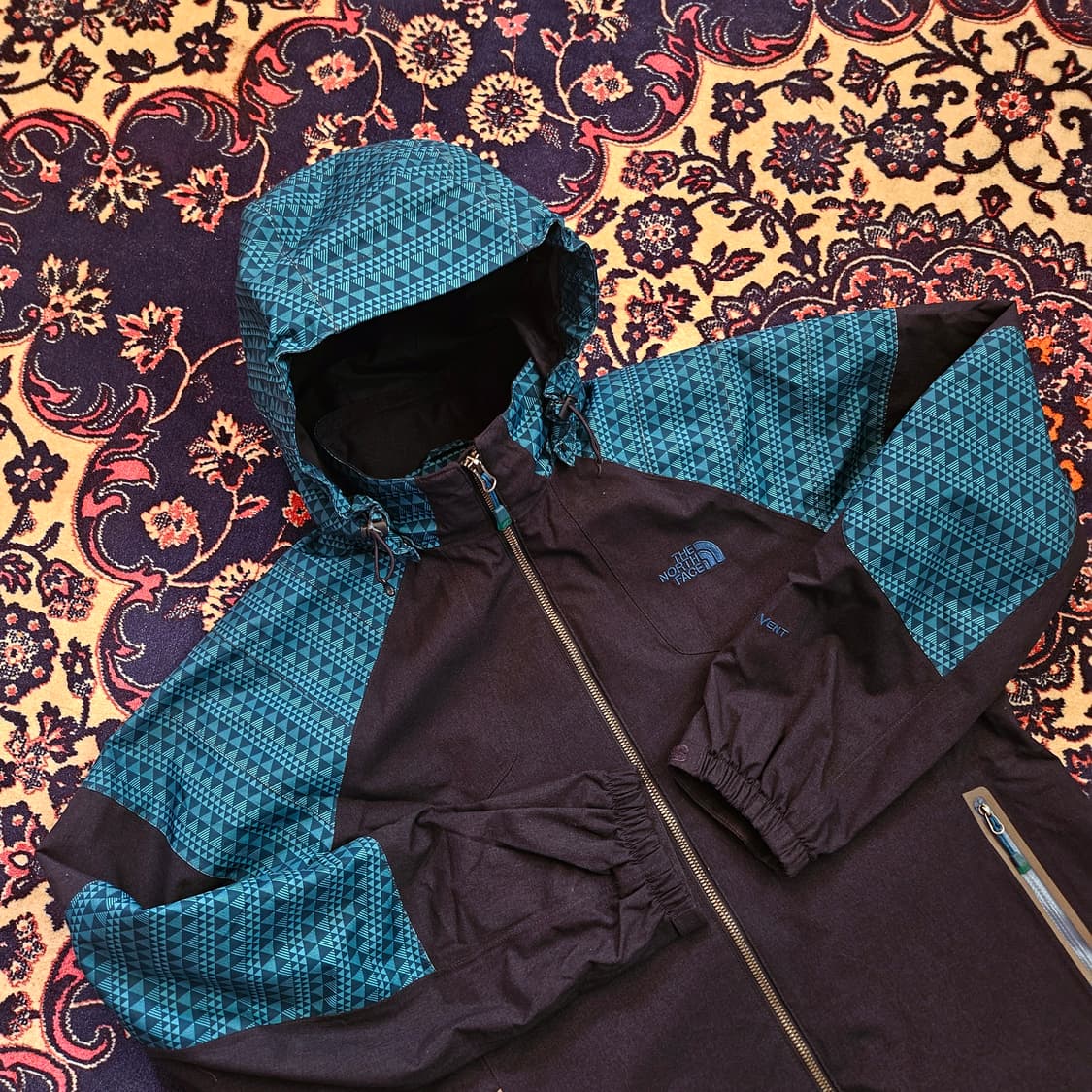 노스페이스 블루 에스닉 블럭 바람막이 자켓 L size(100-105) 상품이미지2