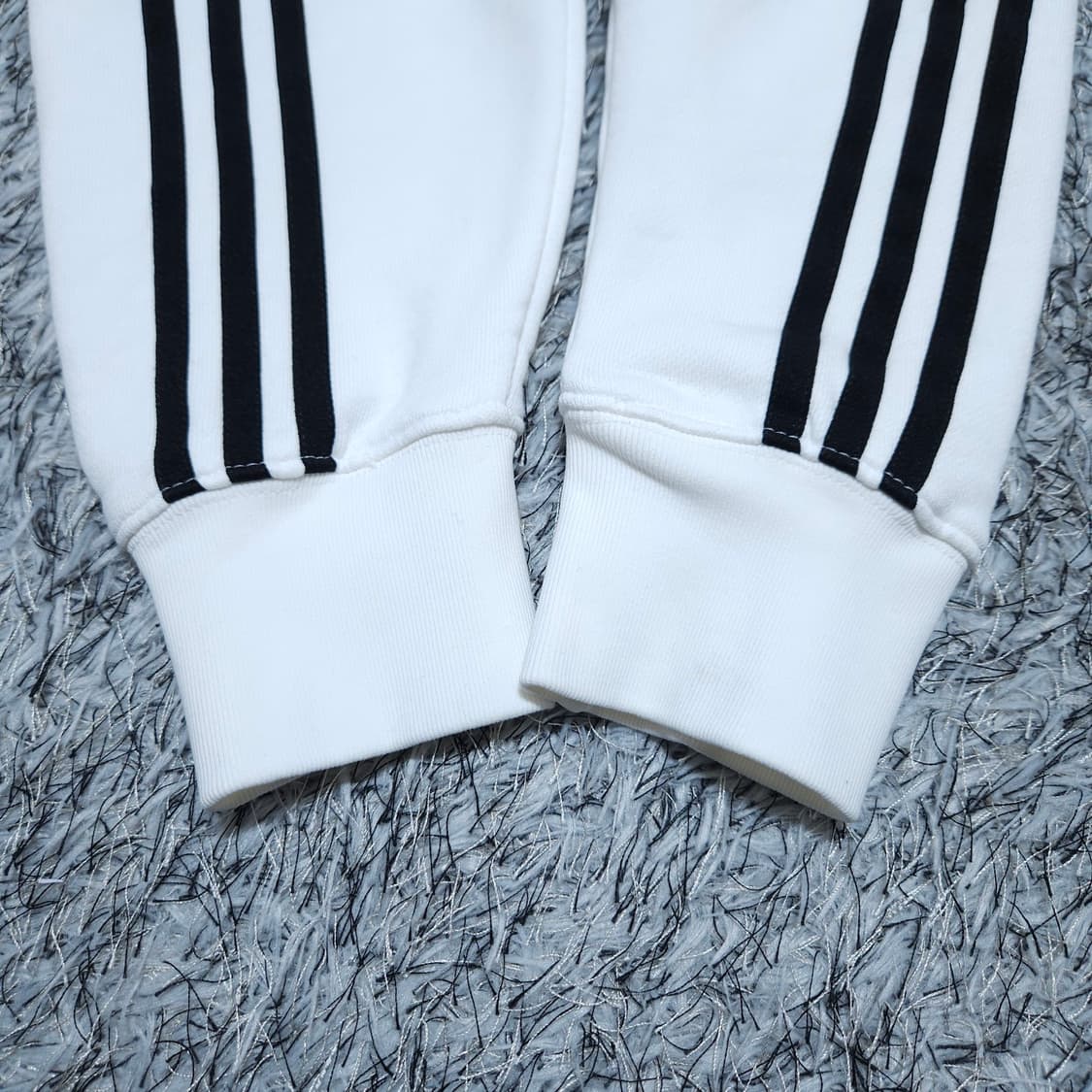 아디다스) XS 여자 크롭 후드티셔츠 / 왕눈이샵 상품이미지7