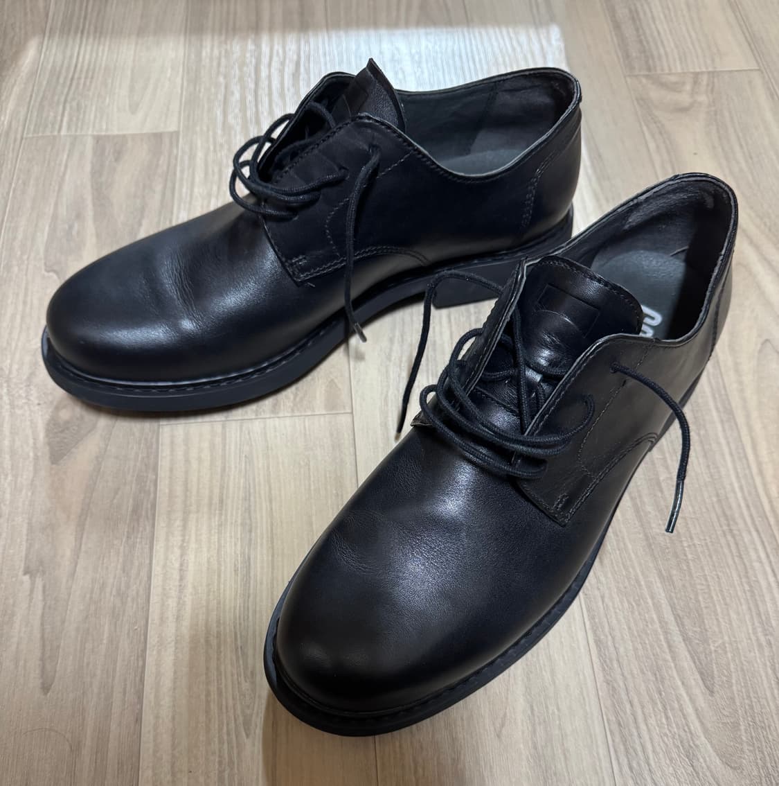 캠퍼 뉴먼 더비 270-275 42사이즈 상품이미지1