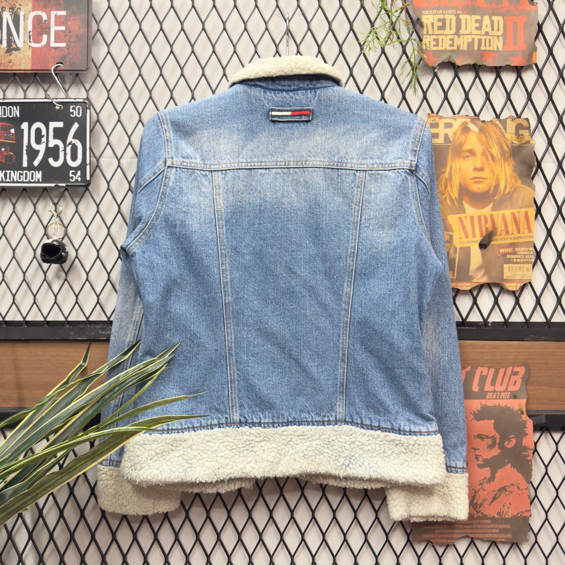 타미 진스 빈티지 데님 쉐르파 자켓 전면 투포켓 디테일 아이보리 배색 상품이미지2