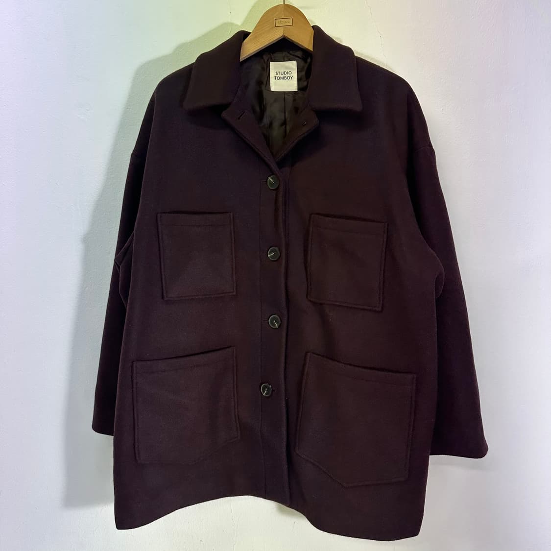 우먼OS 스튜디오톰보이 딥와인색 오버핏 울자켓 상품이미지1