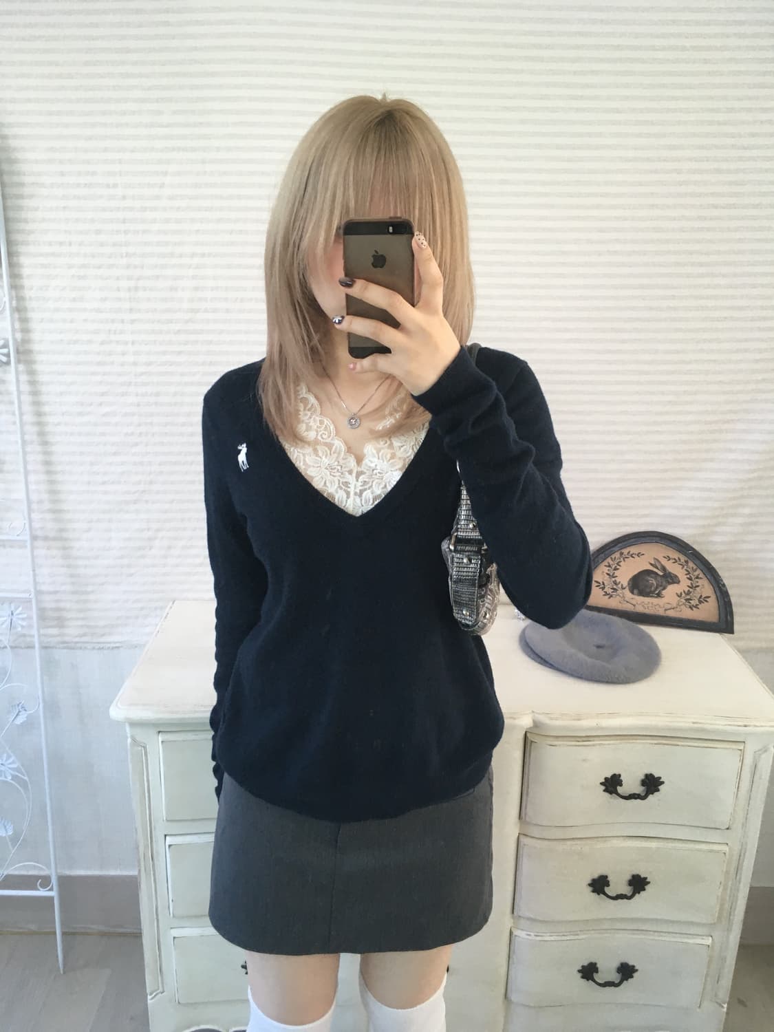 아베크롬비 네이비 브이넥 니트 상품이미지1