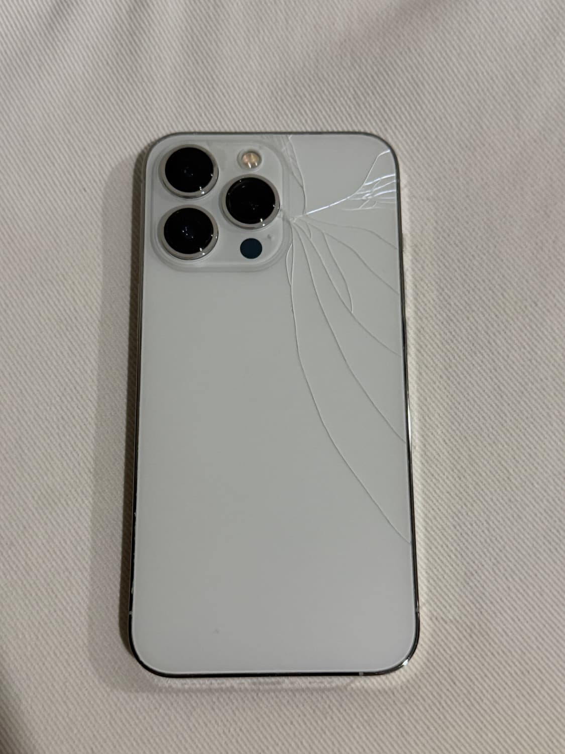 아이폰 13pro 13프로 화이트 256기가 상품이미지1