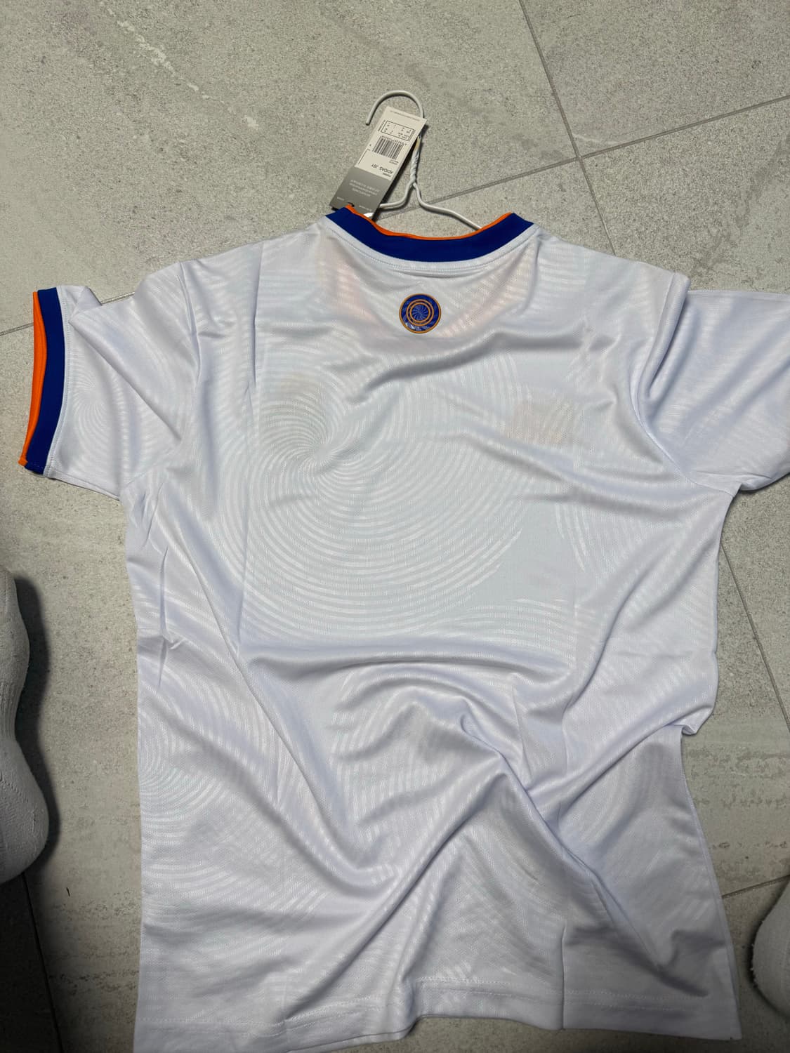 레알마드리드 유니폼 m 상품이미지3