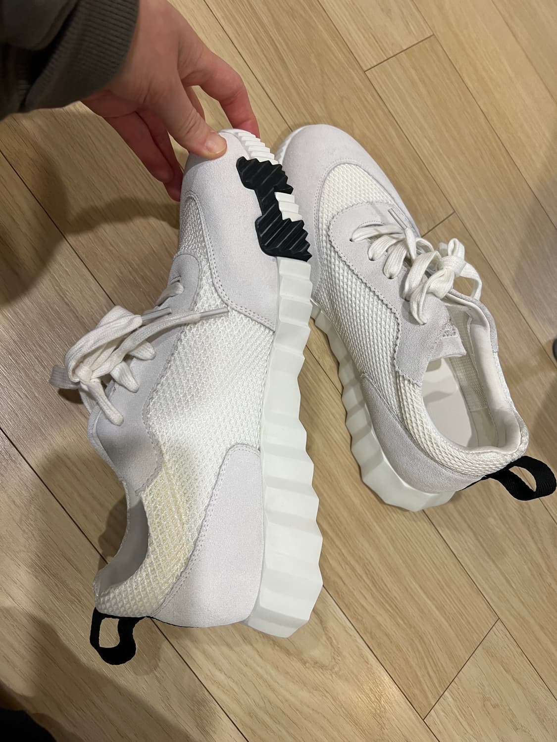 에르메스 바운싱 운동화 (255) 상품이미지2