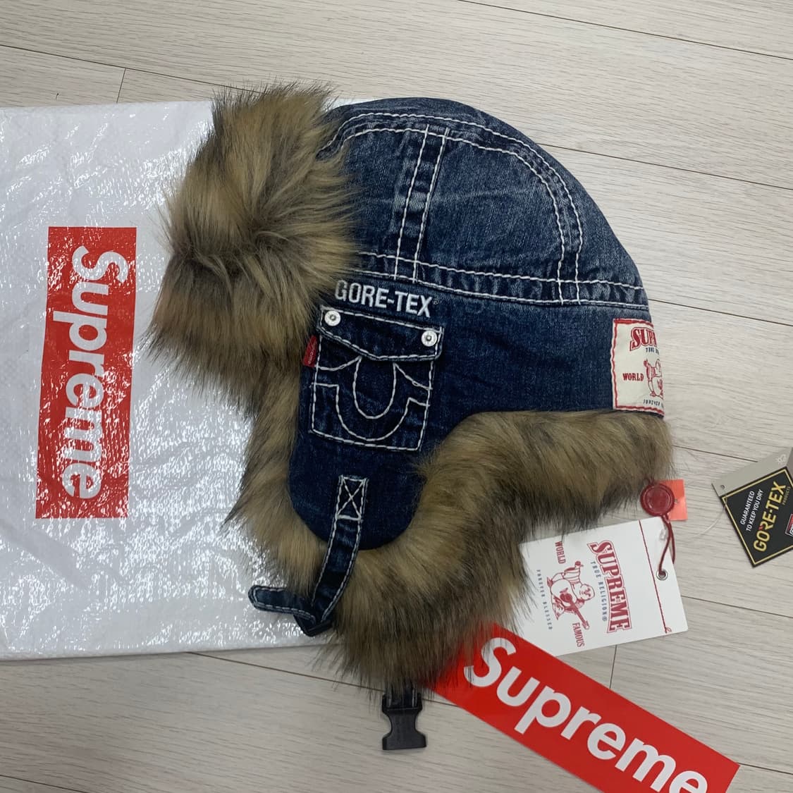 슈프림 X 트루 릴리젼 트루퍼 햇 상품이미지1