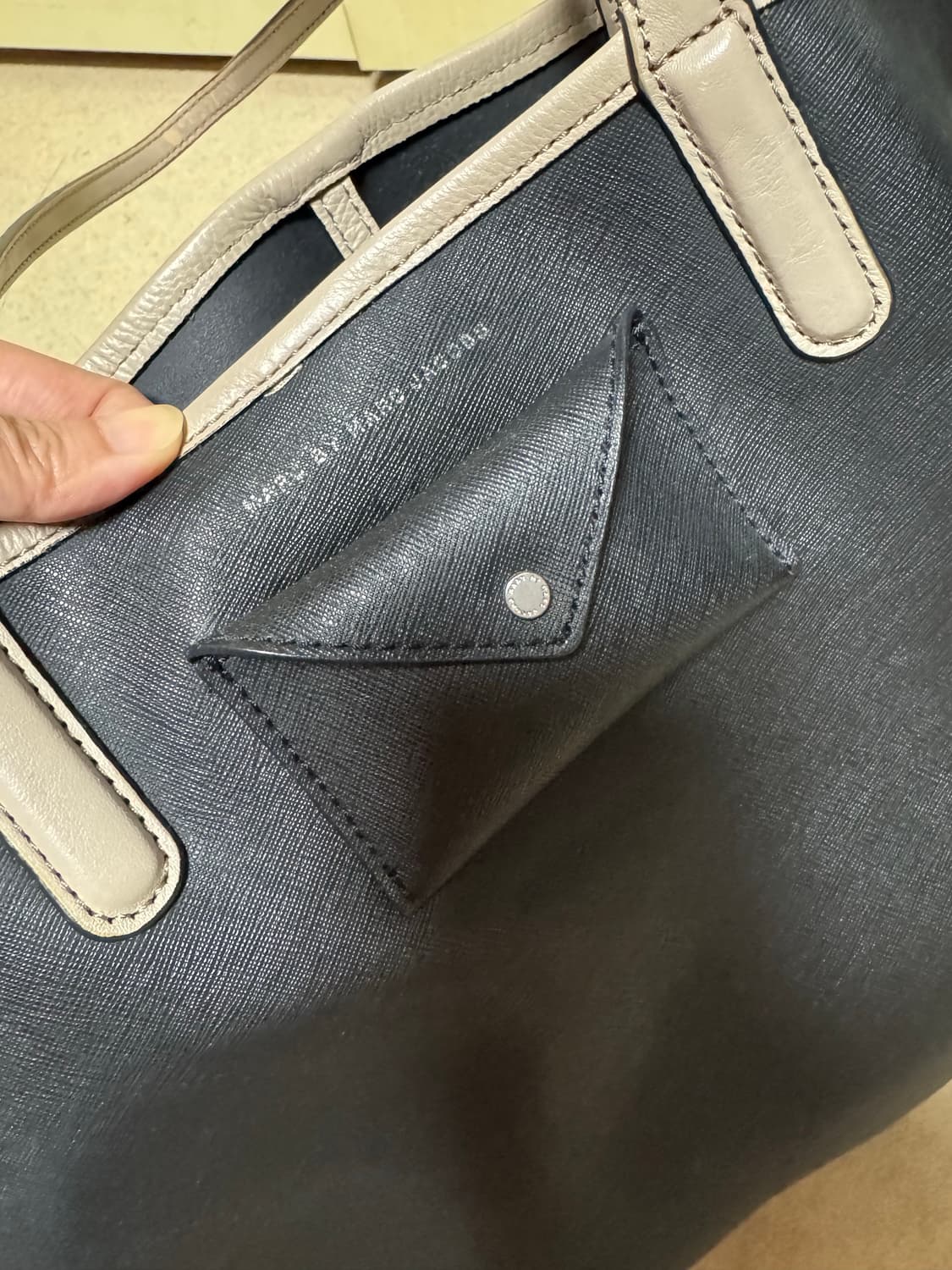 마크 바이 마크 제이콥스 토트백(파우치 포함) 상품이미지3