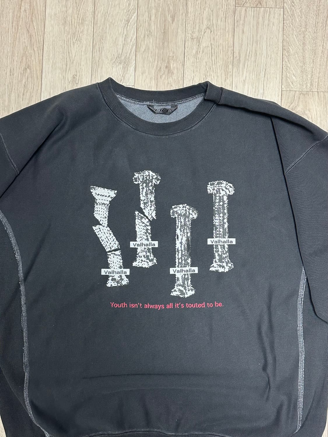 [XL] etce VALHALLA TOUR SWEATSHIRT 상품이미지4