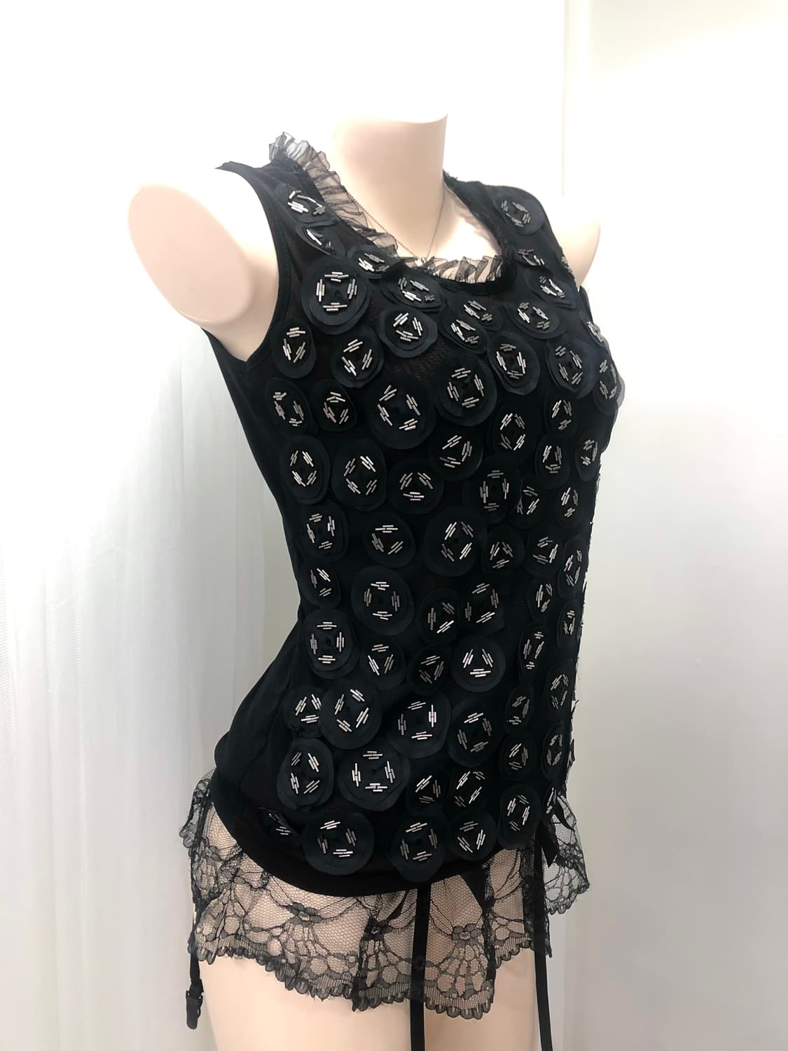 coin patch neck lace sleeveless 상품이미지2