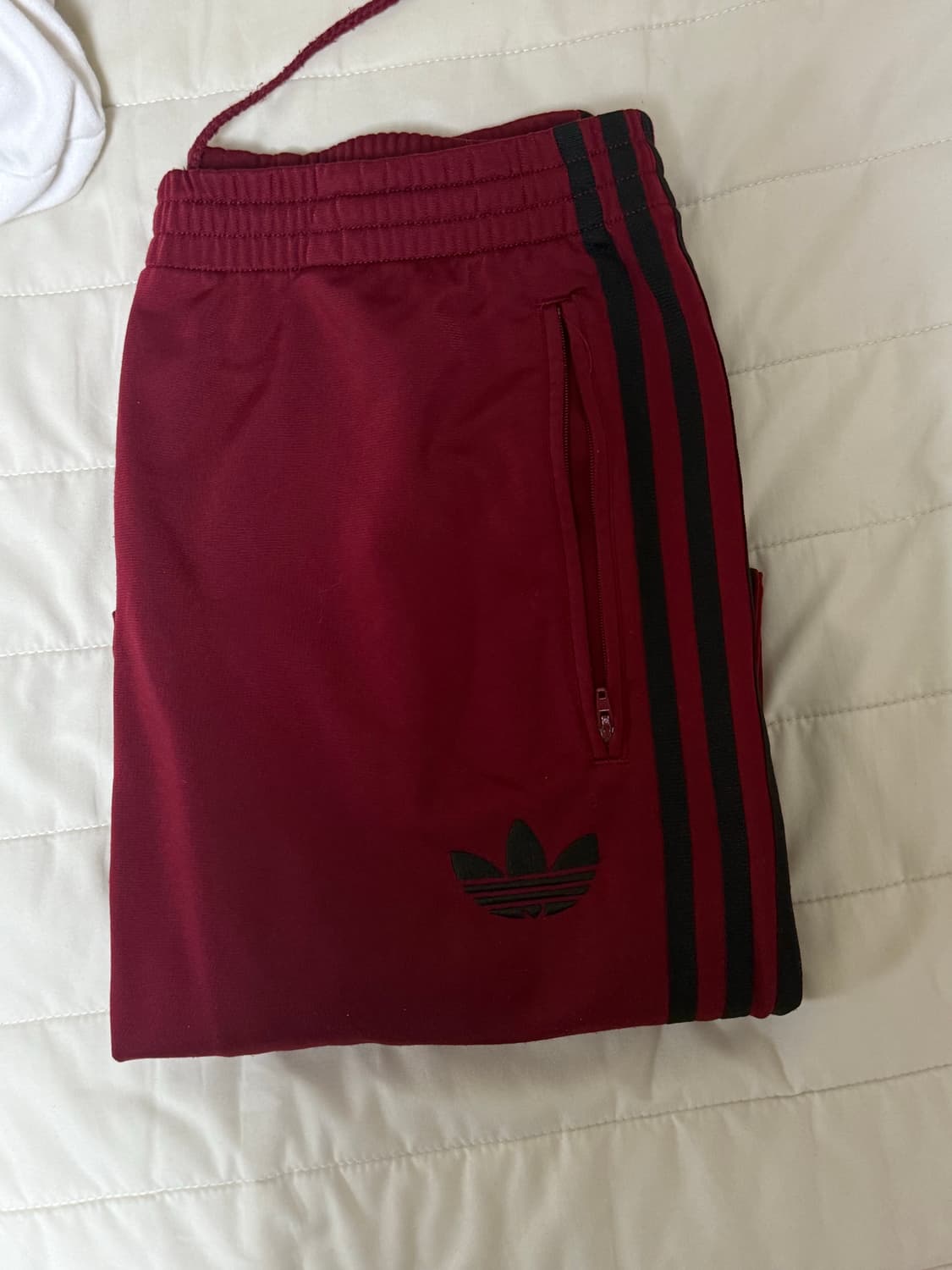 아디다스 버건디 트랙팬츠 파이어버드 상품이미지1