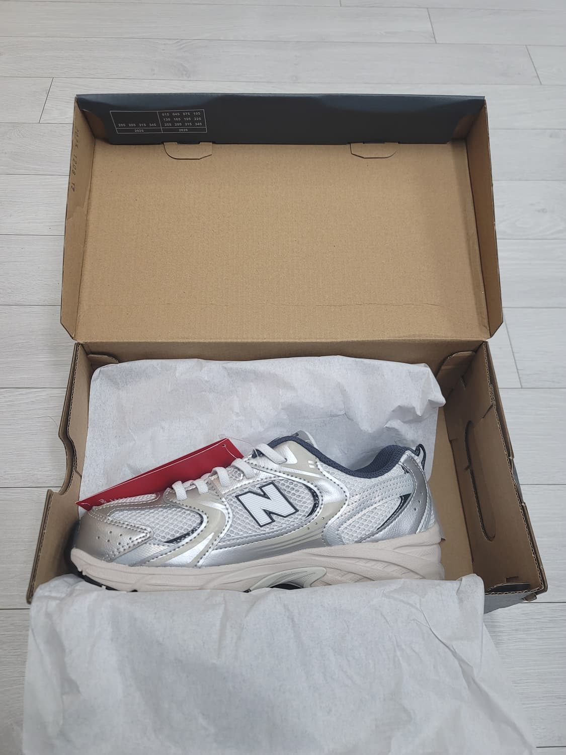 (235)뉴발란스 주니어  530 스틸 그레이[대전 직거래도 가능] 상품이미지3