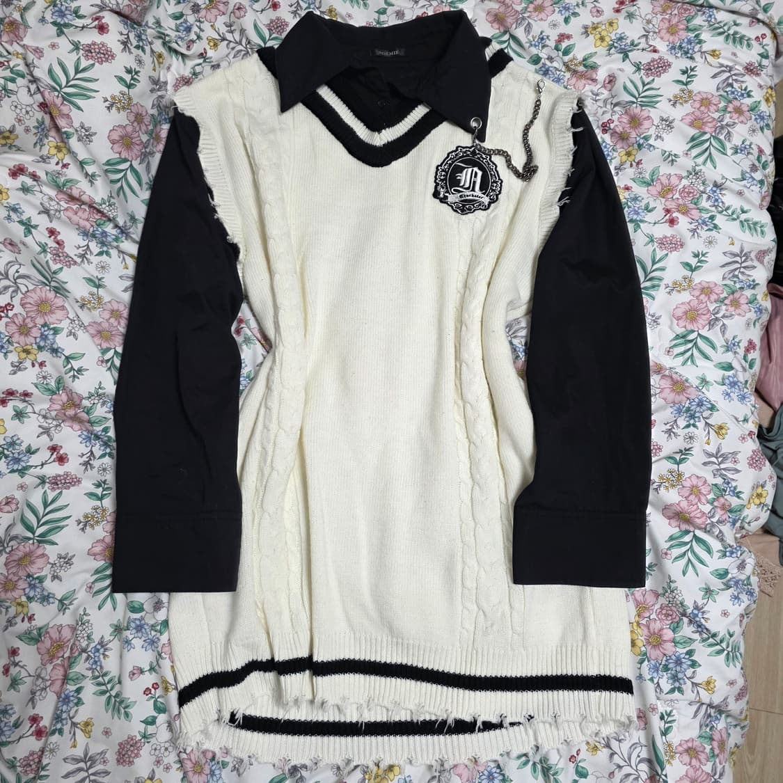 노에미 noemie 일브)오네갸루st 지뢰계 스쿨룩 체인 셔츠니트베스트 상품이미지5