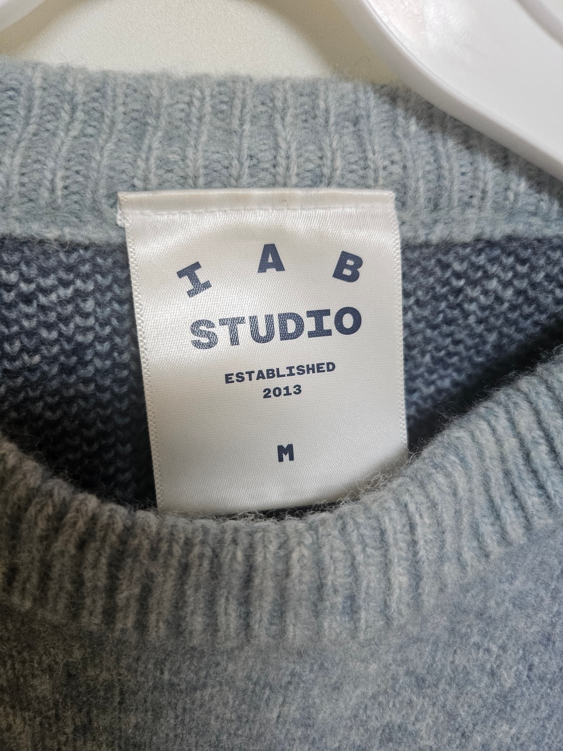IAB STUDIO 아이앱 스튜디오 니트 M 스틸블루 상품이미지2