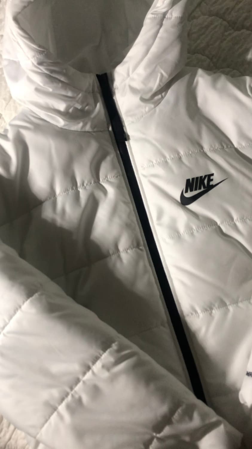 나이키 후드 경량패딩 판매 상품이미지1