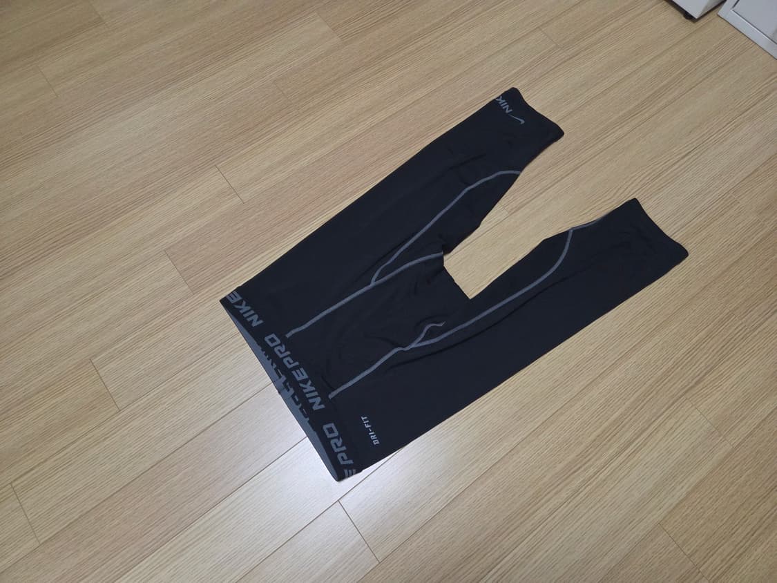 나이키 프로 하이퍼  쿨 칠부 타이츠 레깅스 상품이미지3