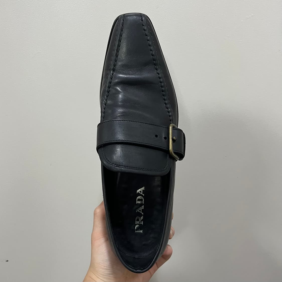 Prada Buckle Loafers 상품이미지6